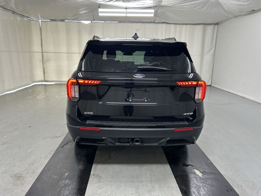 2026 Ford Explorer ST-LINE - Photo 22