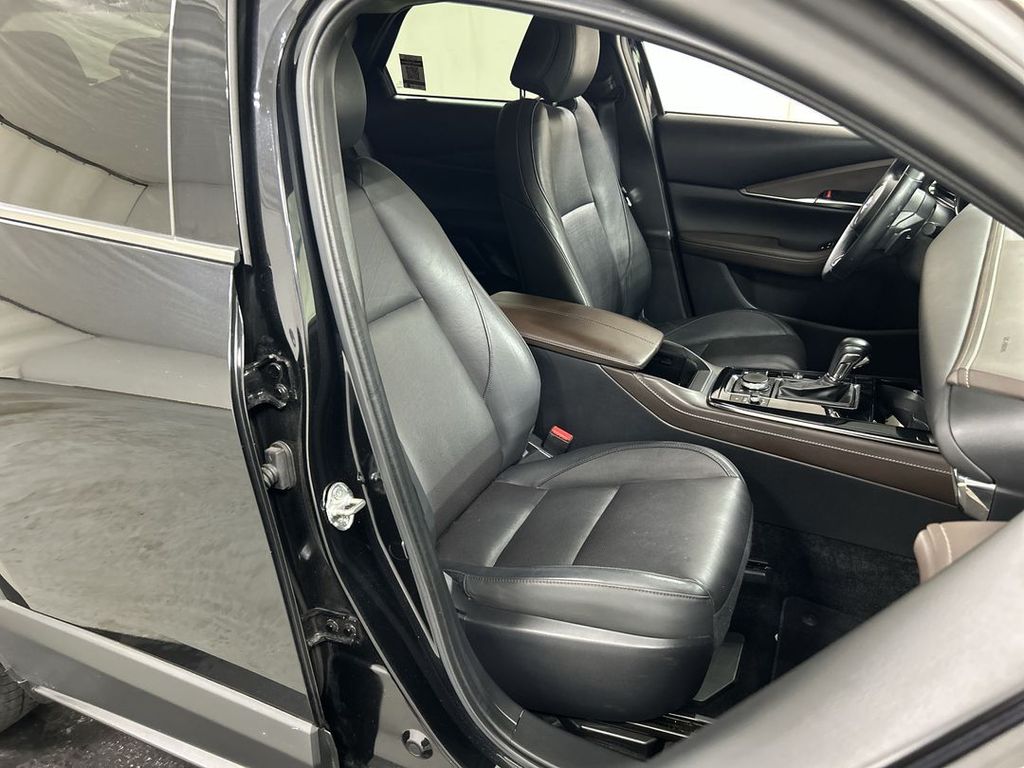 2024 Mazda CX-30 Premium - Photo 23