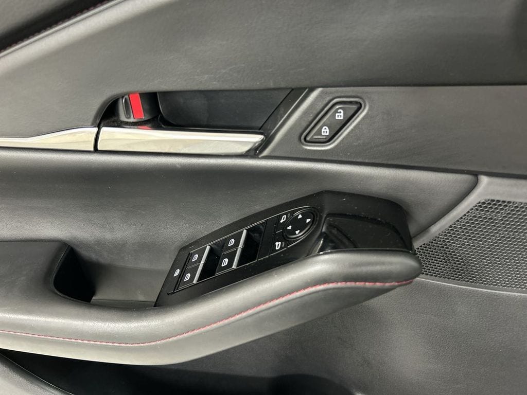 2024 Mazda CX-30 Carbon Edition - Photo 11