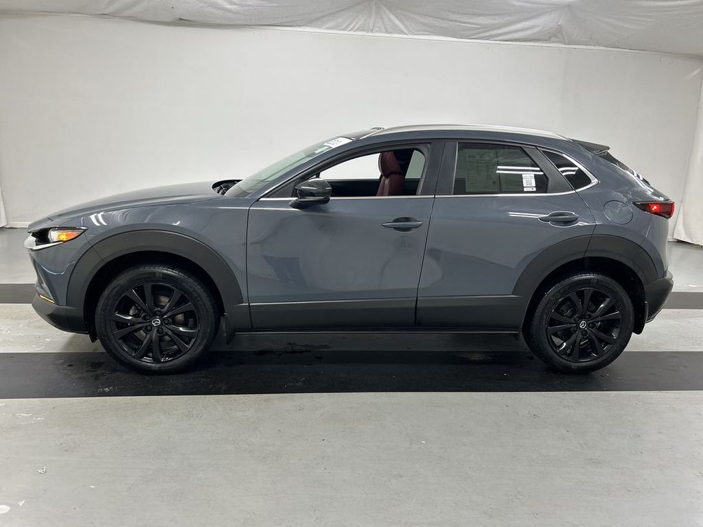 2024 Mazda CX-30 Carbon Edition - Photo 6