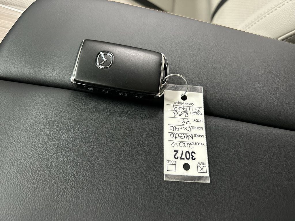 2026 Mazda CX-90 Premium Package - Photo 15