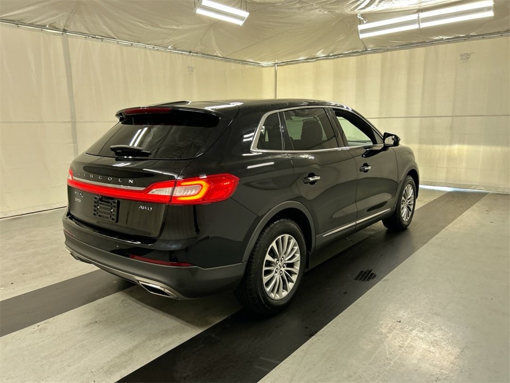 Used 2017 Lincoln MKX Select with VIN 2LMPJ8KR3HBL32613 for sale in Cicero, NY