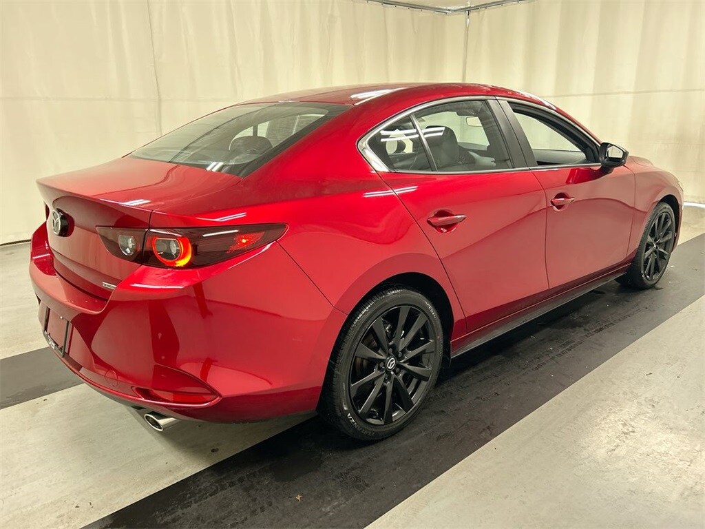 2025 Mazda Mazda3 2.5 Select Sport photo 2