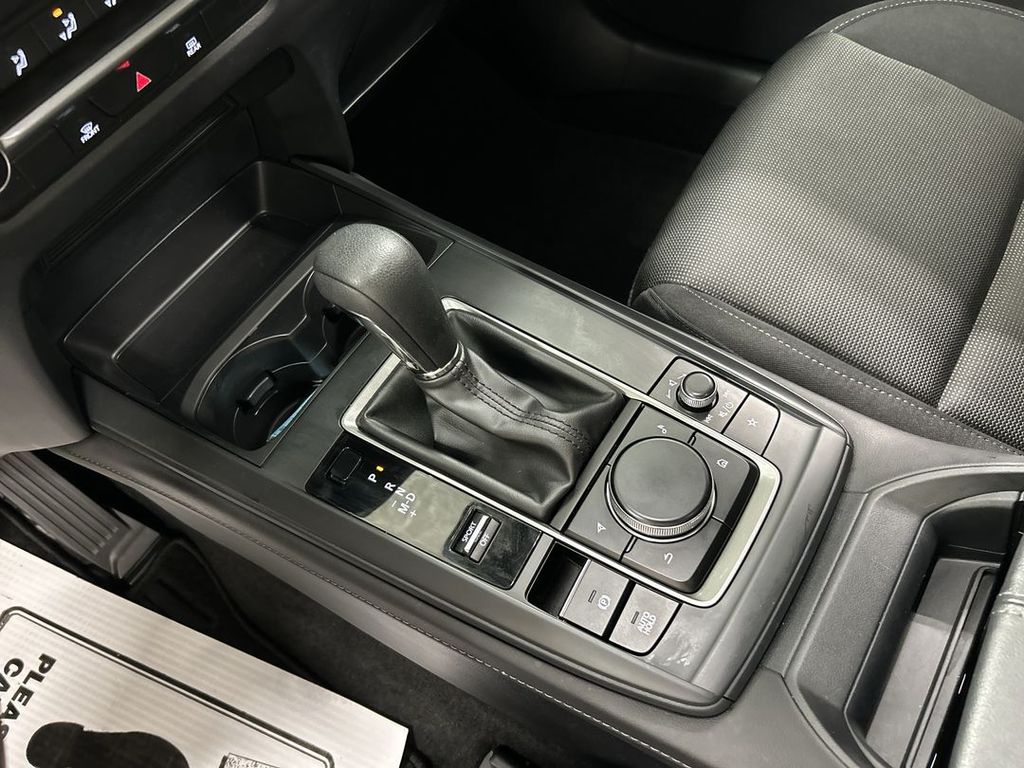 2024 Mazda CX-30 S - Photo 17