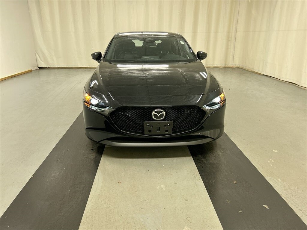 2025 Mazda Mazda3 Hatchback 2.5 Select Sport photo 3