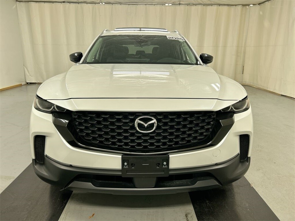 2025 Mazda CX-50 2.5 S Premium photo 3