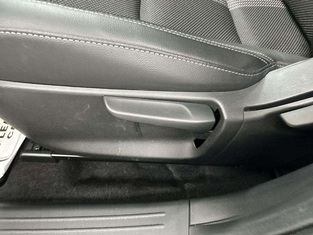 2024 Mazda CX-50 S SELECT - Photo 10