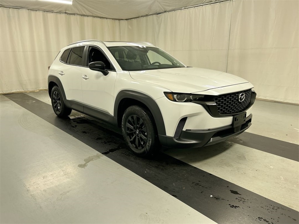 2025 Mazda CX-50 Premium's photo