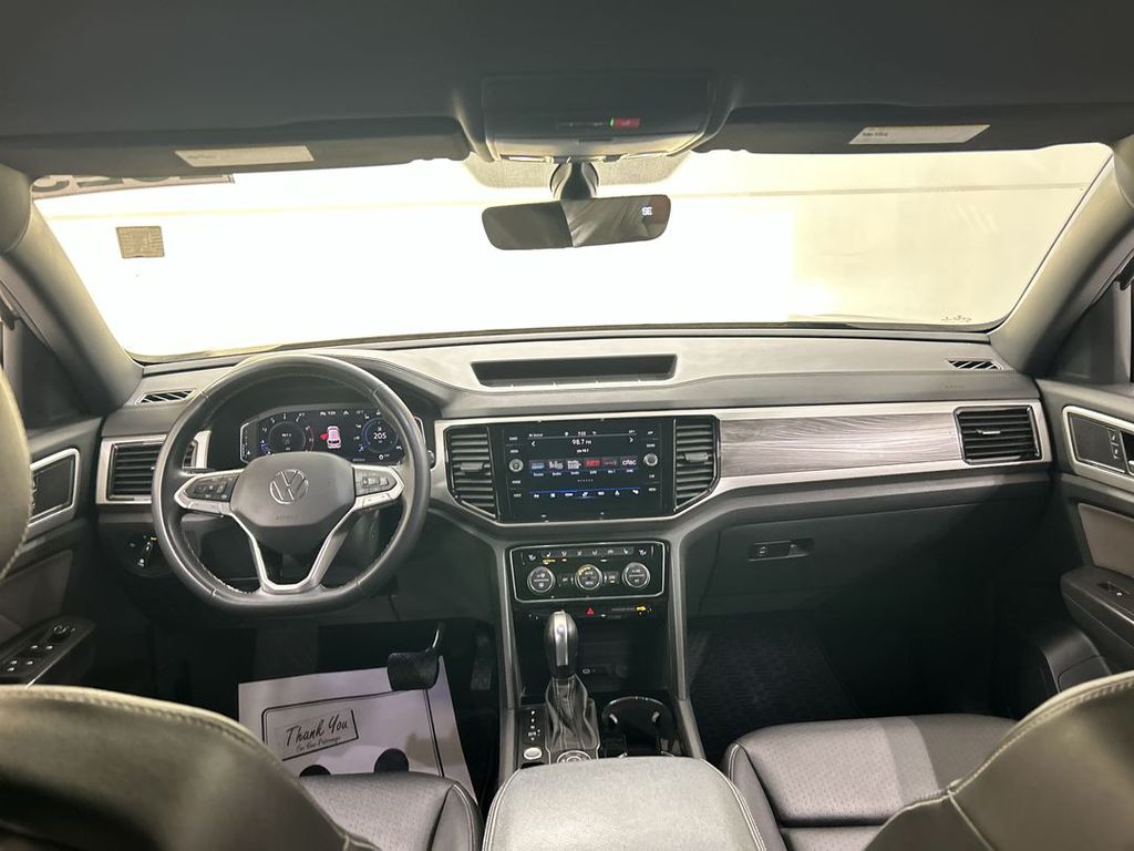 2023 Volkswagen Atlas Cross Sport SE w/Tech - Photo 18