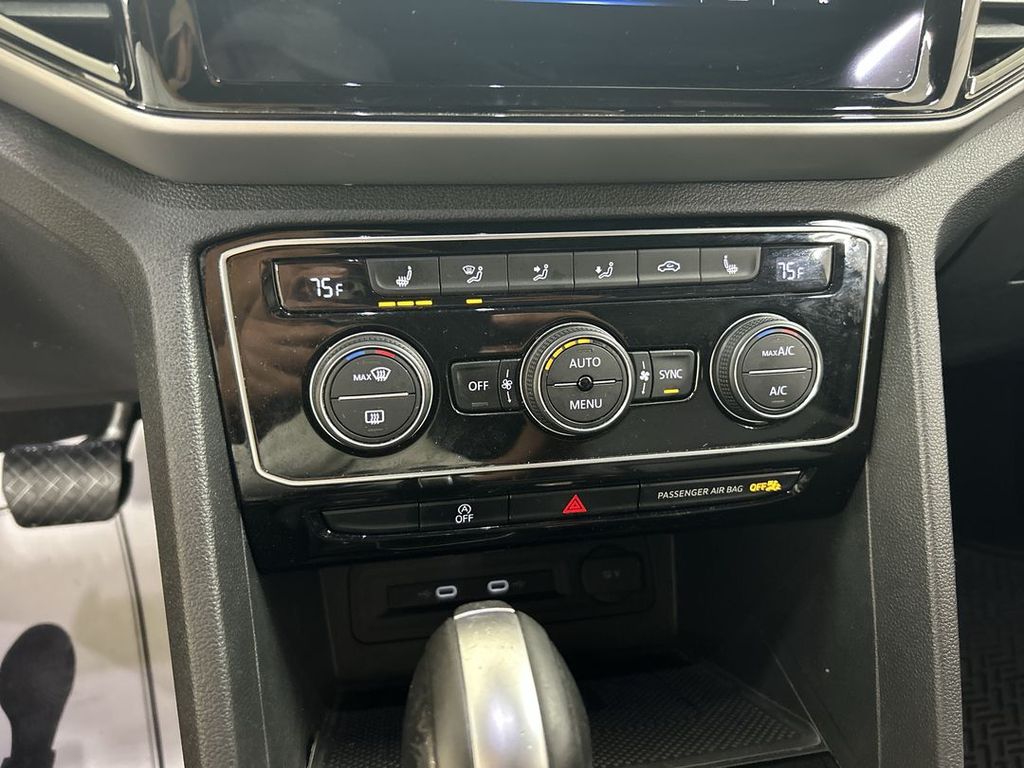 2023 Volkswagen Atlas Cross Sport SE w/Tech - Photo 16