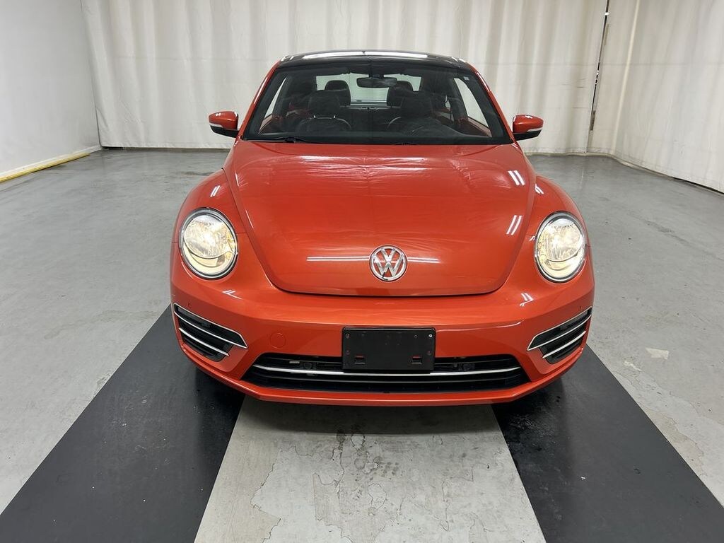 Used 2017 Volkswagen Beetle 1.8T SE Hatchback