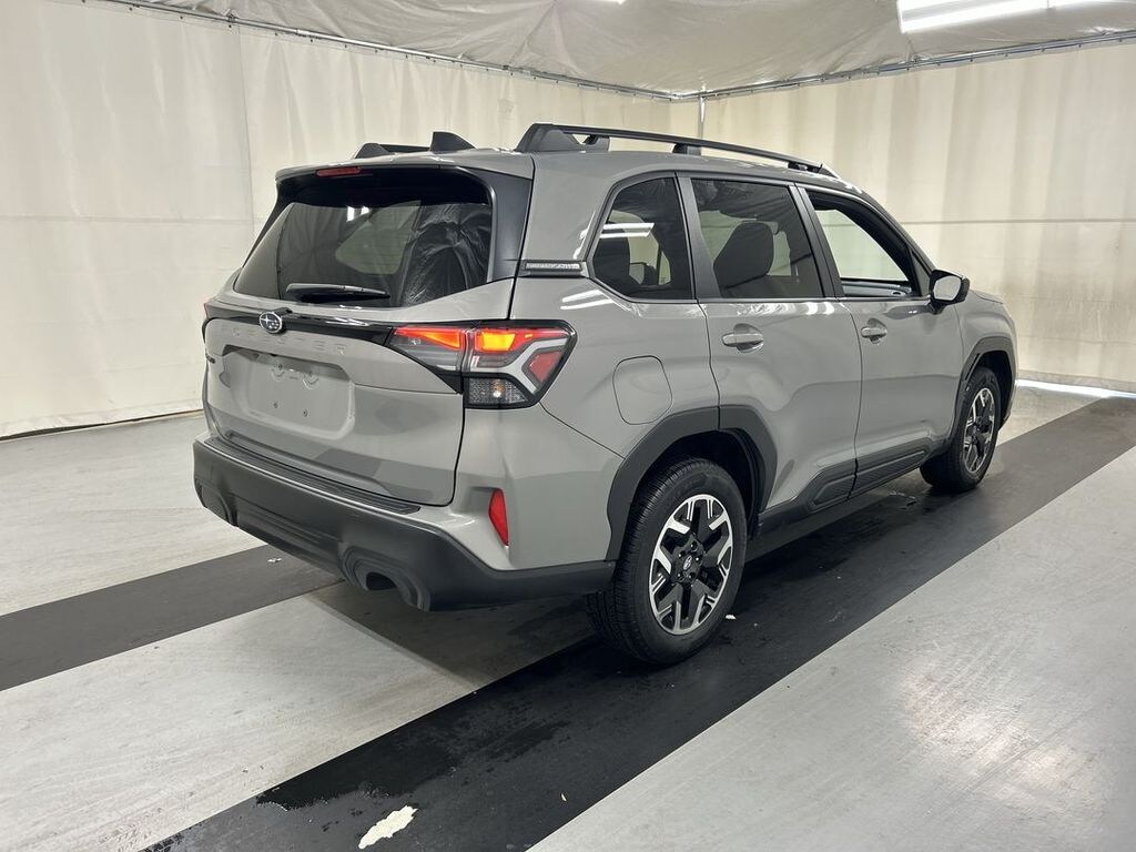 Used 2025 Subaru Forester Premium SUV