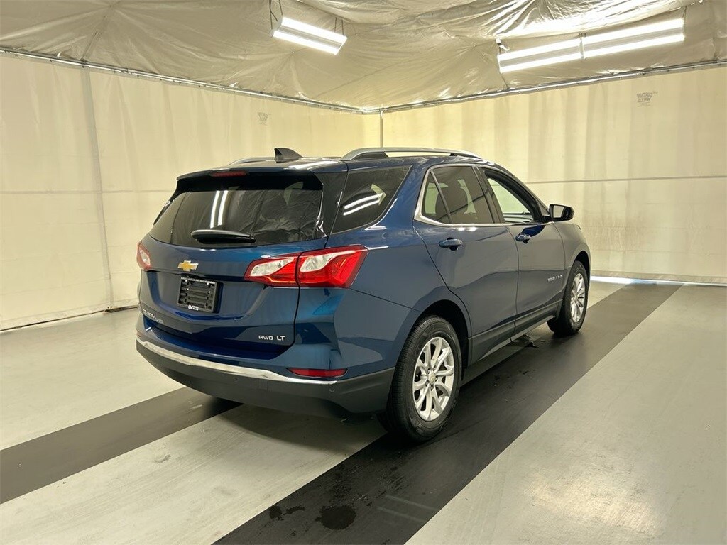 2020 Chevrolet Equinox photo 2