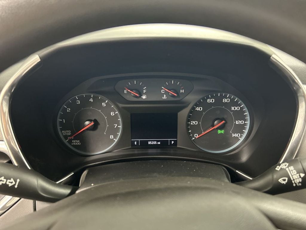 2019 Chevrolet Equinox LS - Photo 13