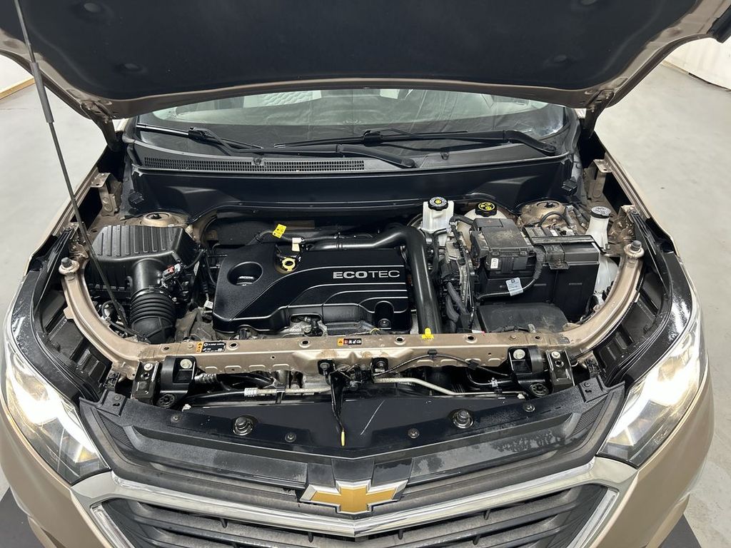 2019 Chevrolet Equinox LS - Photo 23