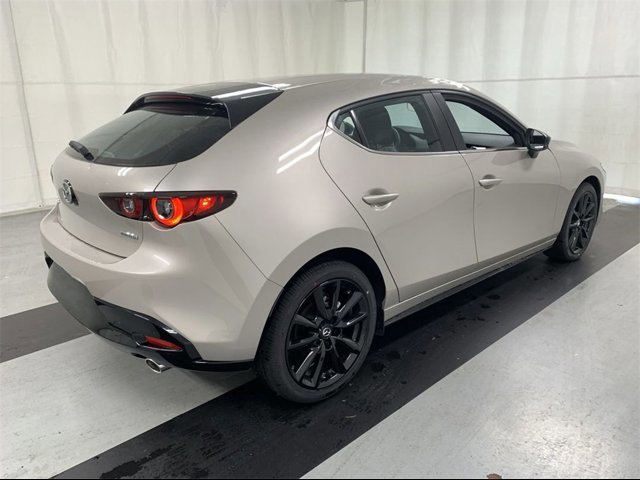 2025 Mazda Mazda3 Hatchback 2.5 Select Sport photo 2