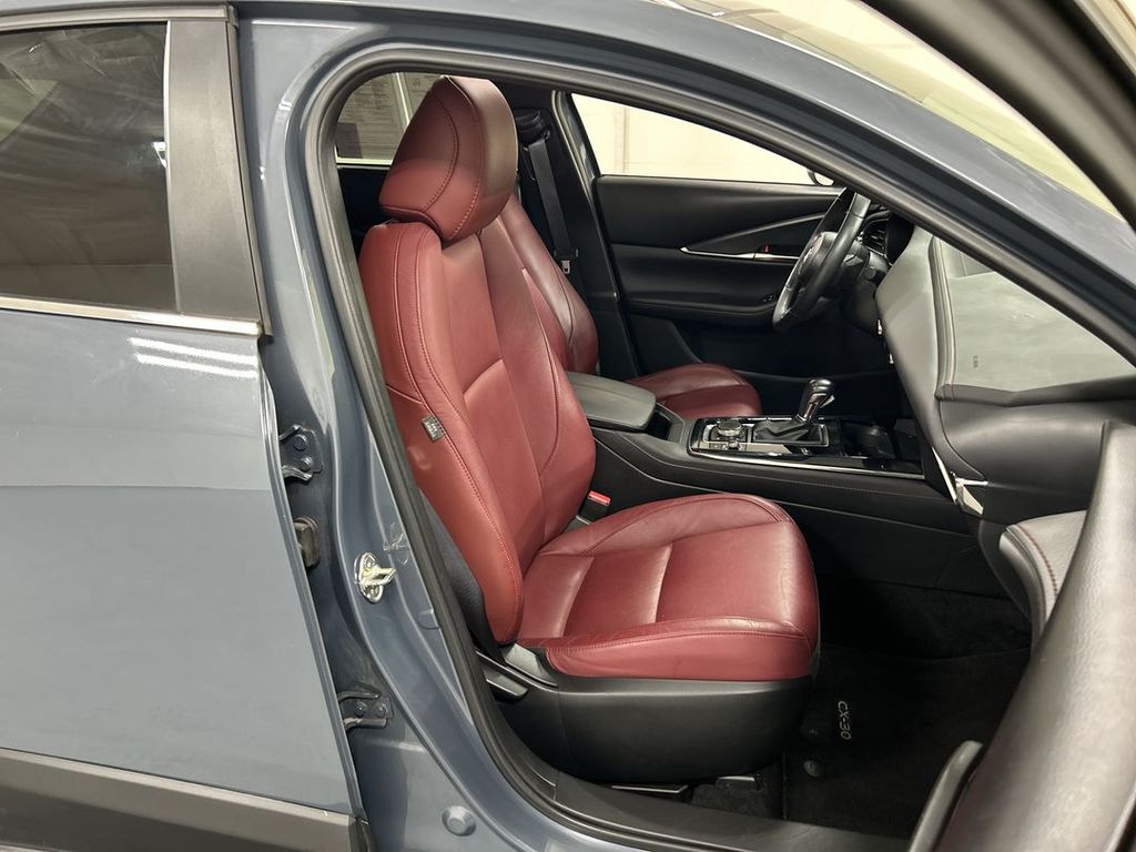 2024 Mazda CX-30 Carbon Edition - Photo 23