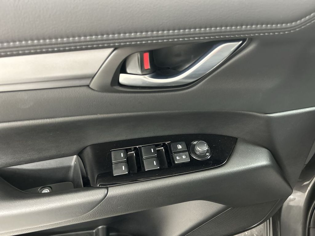 2025 Mazda CX-5 S Preferred package - Photo 11