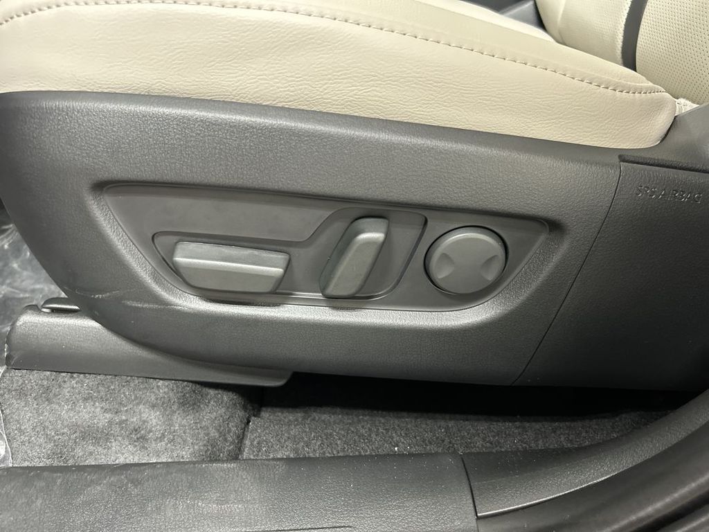 2026 Mazda CX-90 Premium Package - Photo 13