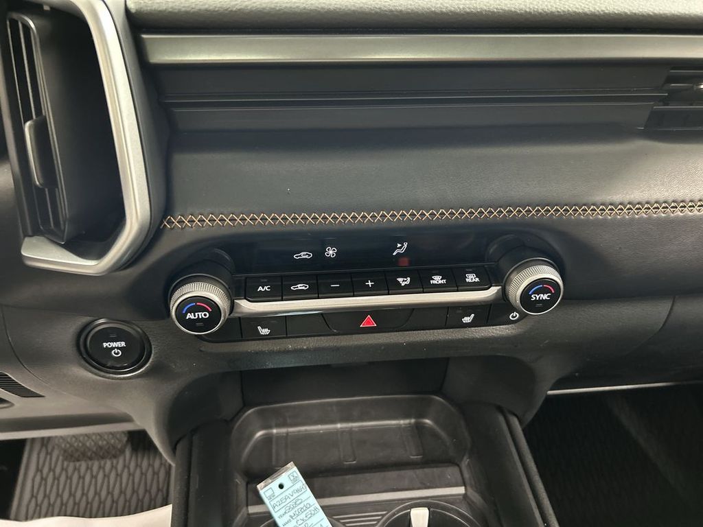 2025 Mazda CX-50 Premium - Photo 16