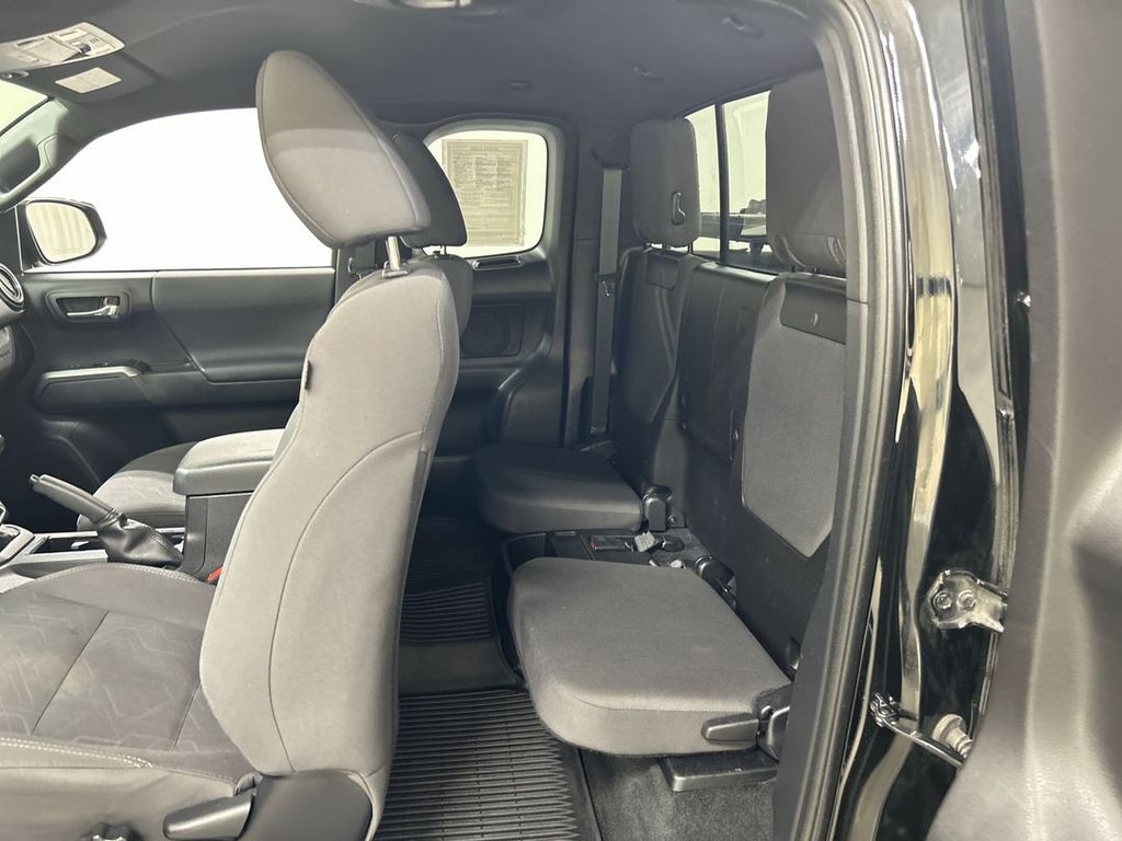2019 Toyota Tacoma TRD Sport - Photo 19
