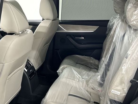 2026 Mazda CX-90 Premium Package - Photo 23