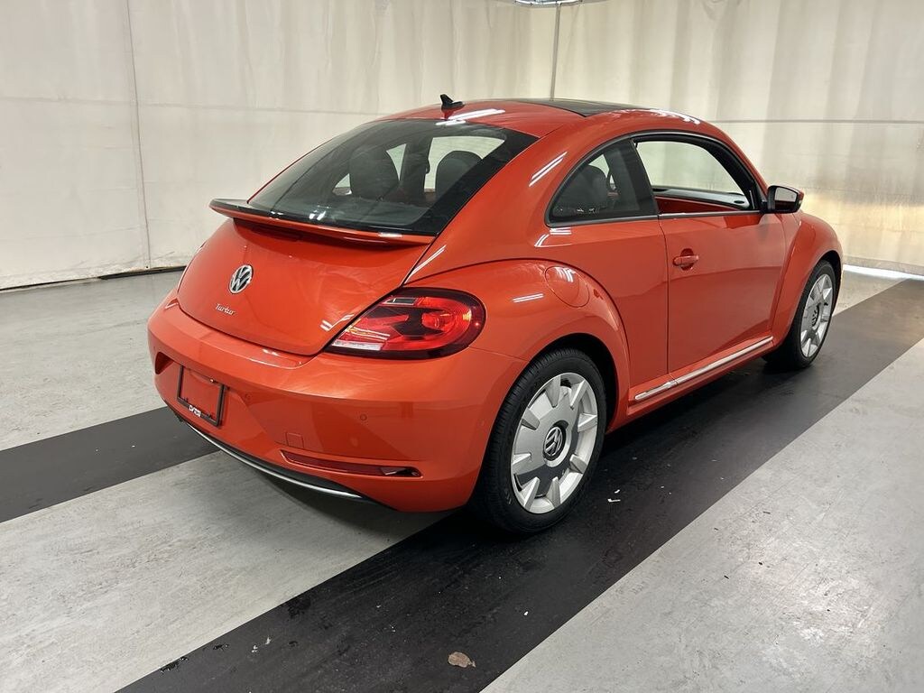 Used 2017 Volkswagen Beetle 1.8T SE Hatchback