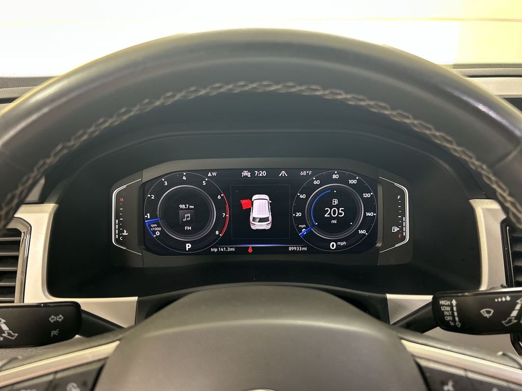 2023 Volkswagen Atlas Cross Sport SE w/Tech - Photo 13
