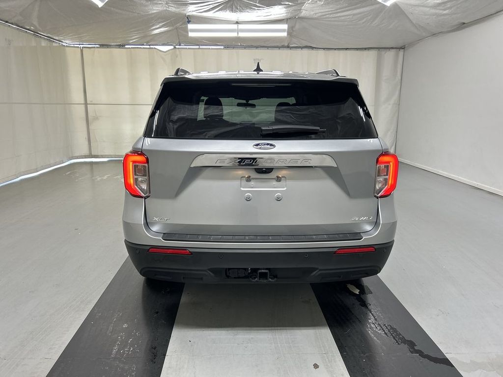 2024 Ford Explorer XLT - Photo 21