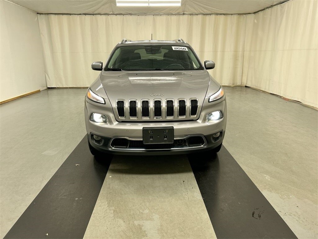 2018 Jeep Cherokee Limited photo 3
