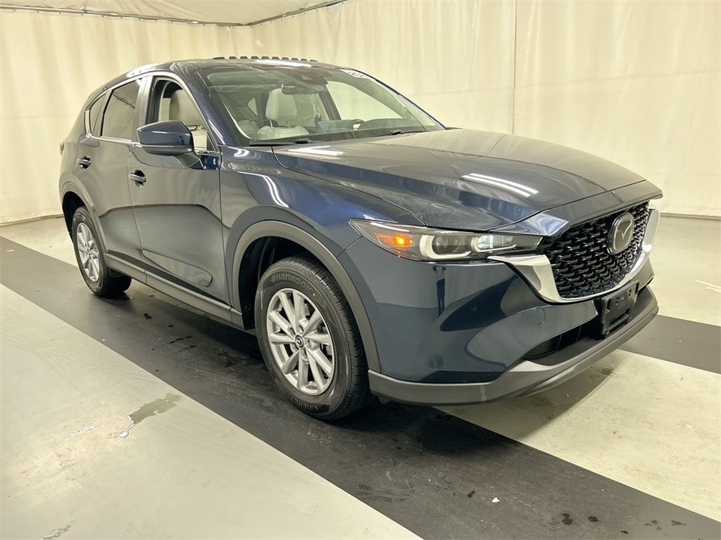 2023 Mazda CX-5 S Preferred package's photo