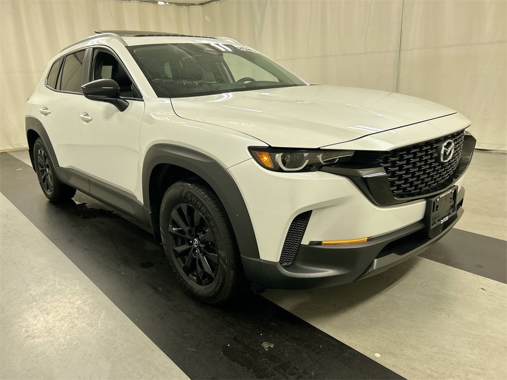2025 Mazda CX-50 Premium's photo