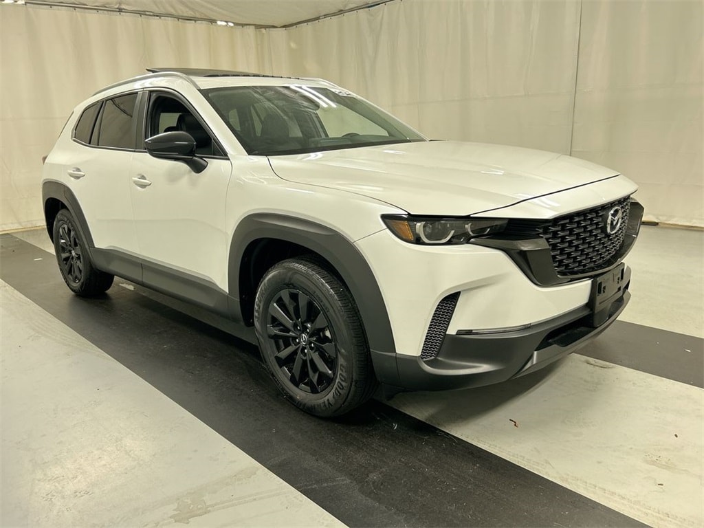 2025 Mazda CX-50 Premium's photo