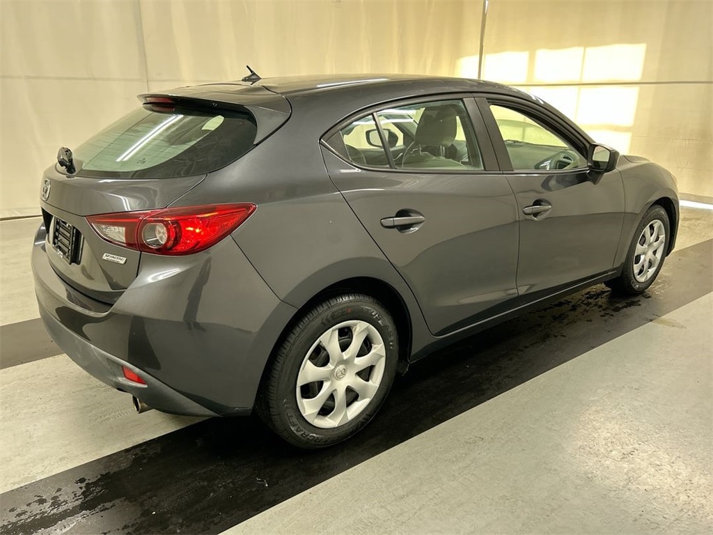 Used 2015 Mazda MAZDA3 i Sport with VIN 3MZBM1K77FM183347 for sale in Cicero, NY