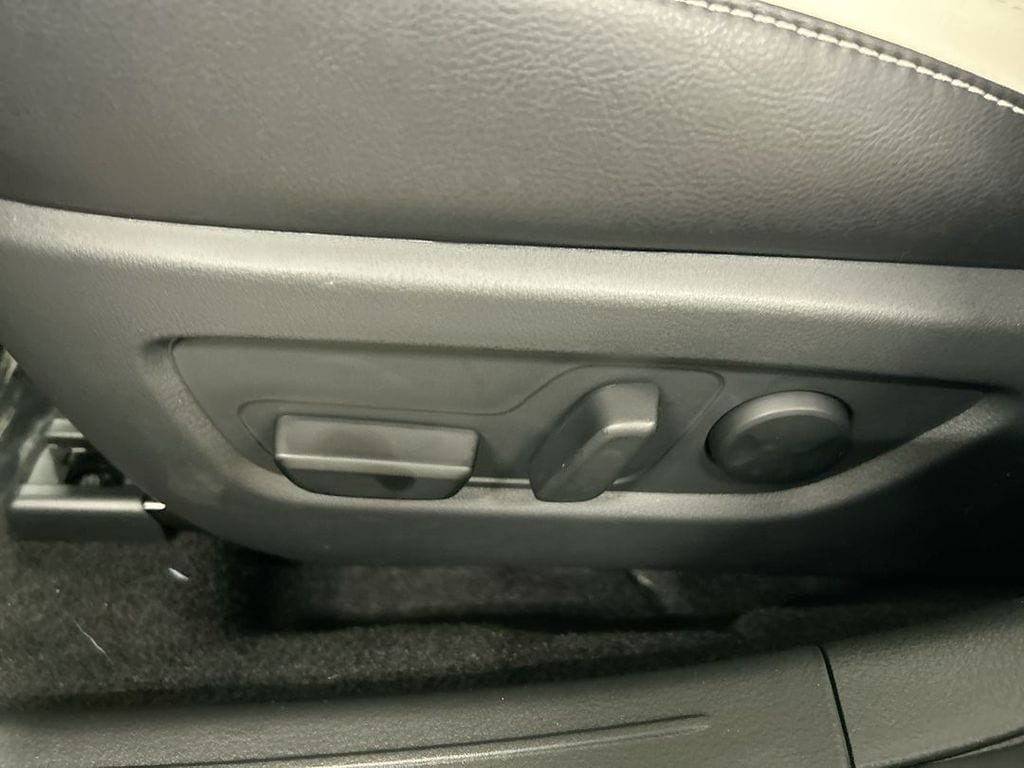 2026 Mazda CX-50 Premium - Photo 13