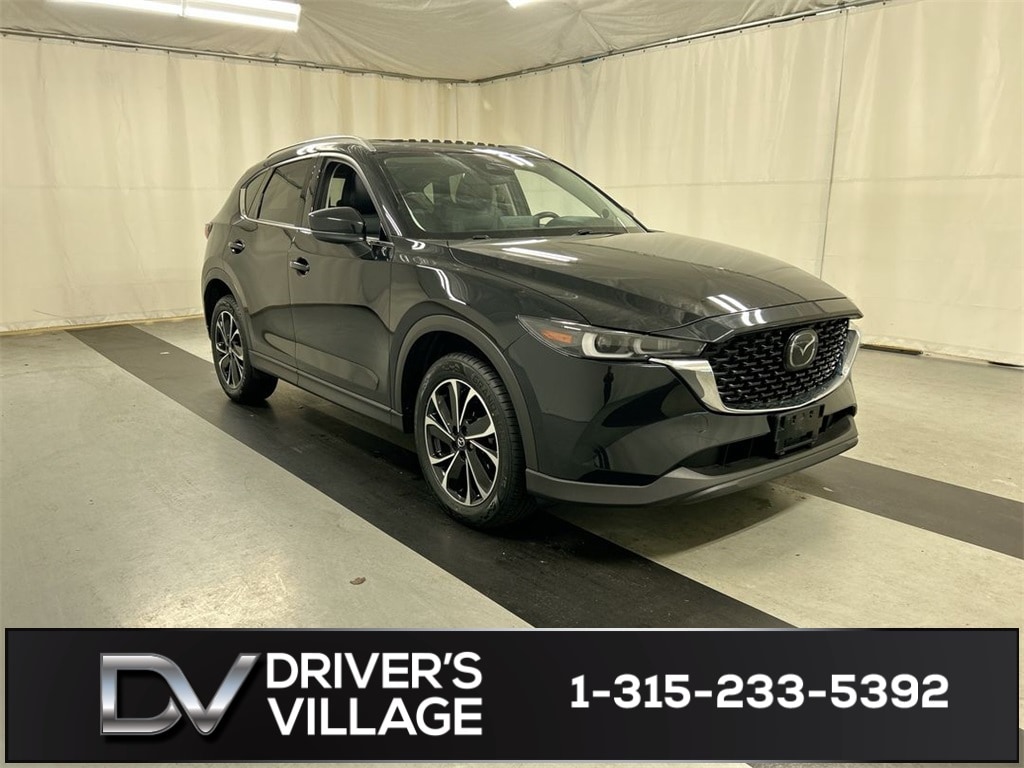 2022 Mazda CX-5 S Premium package's photo