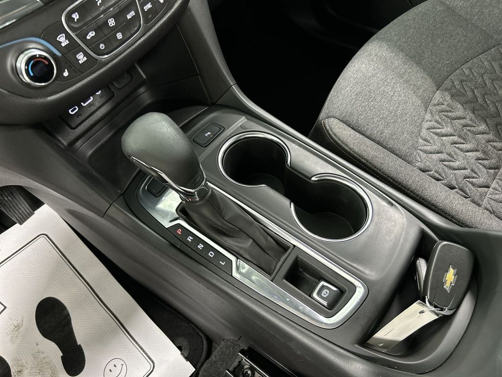2024 Chevrolet Equinox LT - Photo 17