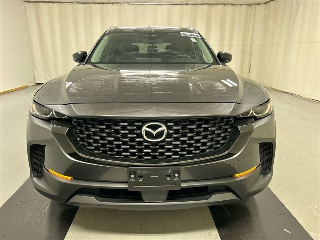 2024 Mazda CX-50 2.5 S Preferred photo 3