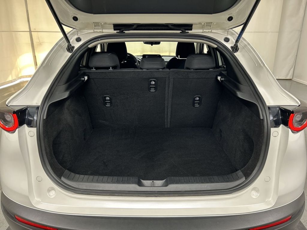 2025 Mazda CX-30 S - Photo 21
