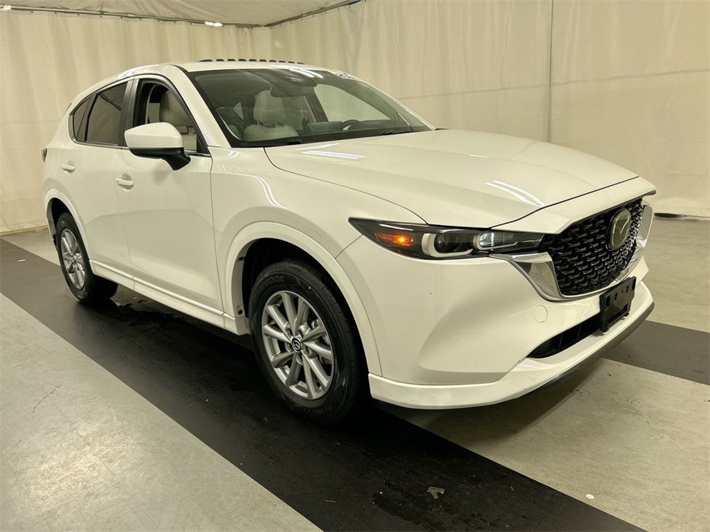 2024 Mazda CX-5 S Preferred package's photo