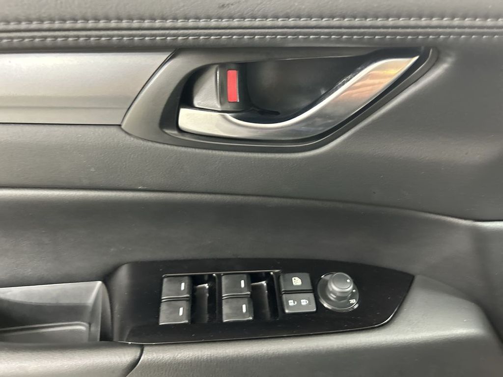 2023 Mazda CX-5 S Select Package - Photo 11