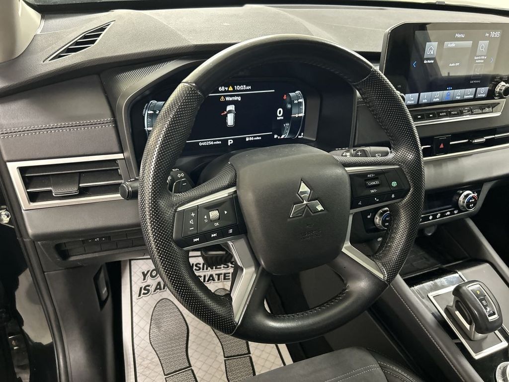 Used 2023 Mitsubishi Outlander SE SUV