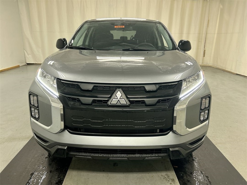 New 2025 Mitsubishi Outlander Sport 2.0 LE SUV