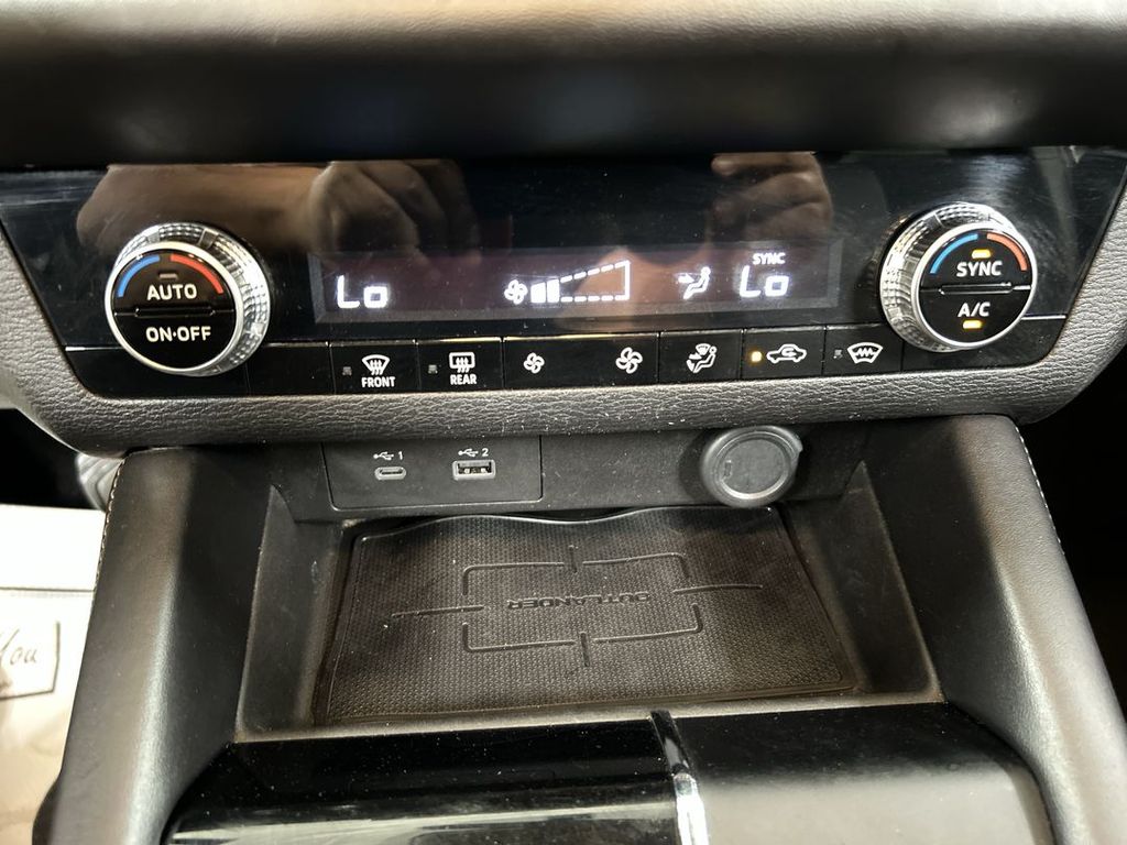 2022 Mitsubishi Outlander ES - Photo 16