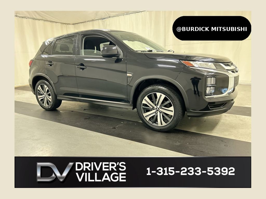 2021 Mitsubishi Outlander Sport 2.0 ES AWC CVT's photo
