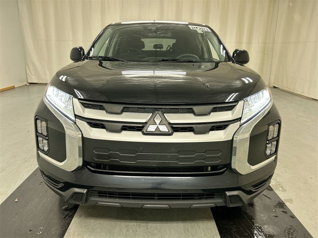 2021 Mitsubishi Outlander Sport ES photo 2