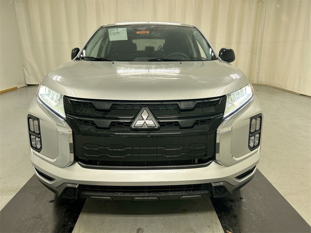 New 2025 Mitsubishi Outlander Sport 2.0 LE SUV