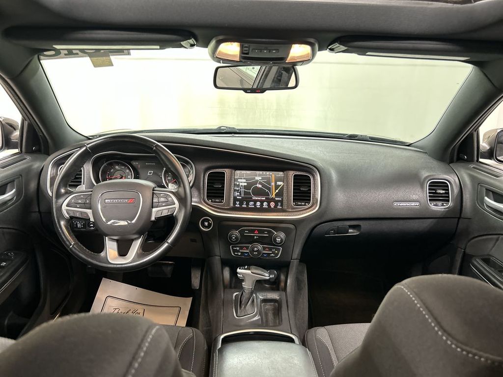 Photo 18