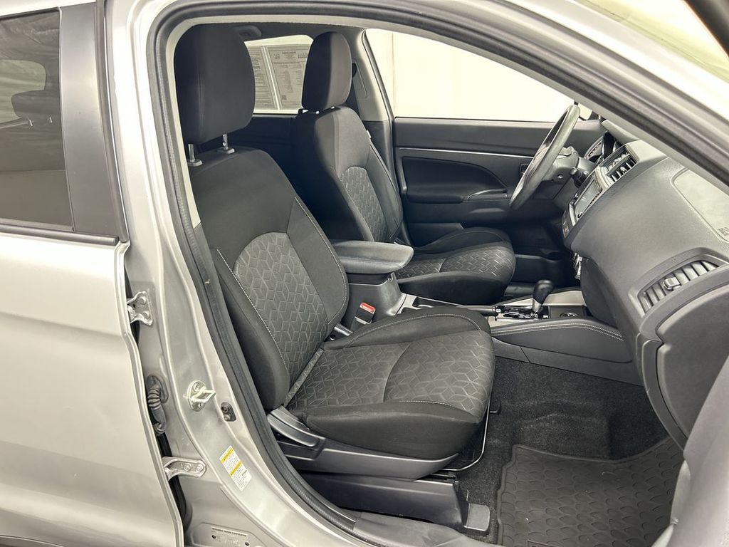 2021 Mitsubishi Outlander Sport ES - Photo 22