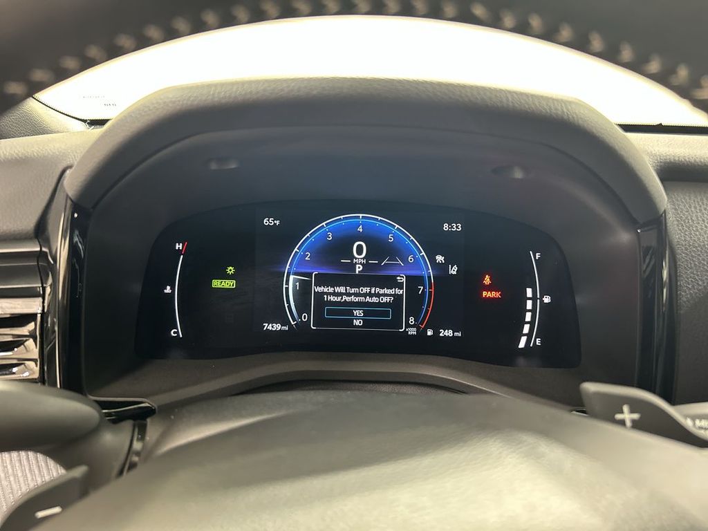 2025 Toyota Camry SE - Photo 12